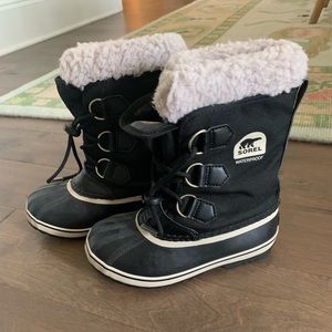 Kids Sorel snow boots